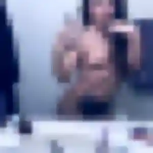 Rencontre Tiffany, 41 ans à Saint-Aubin-des-Coudrais en privé