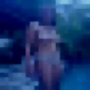 plan cul à Saint-Bardoux : profil de Xena, 22 ans - accès libre
