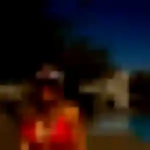Alessandra de Saint-Bonnet-le-Château, 28 ans - plan cul discret