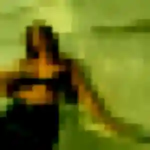 Anouk, 32 ans, en ligne à Saint-Célerin pour une rencontre coquine