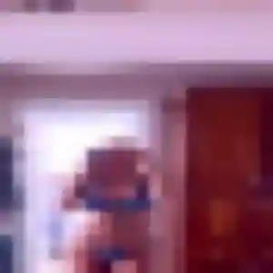 Clemence, 22 ans, dispo pour plan cul à Saint-Clair-sur-les-Monts