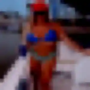 Sylviane, fille de 26 ans cherche plan cul à Saint-Claude