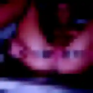 Celia, 30 ans, connectée à Saint-Claude pour une rencontre coquine