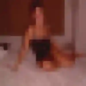Ava, 22 ans, en ligne à Saint-Crépin-Ibouvillers pour une rencontre coquine