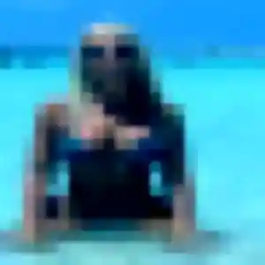 Charmante Inaya, 33 ans à Saint-Cyr - voir sa photo