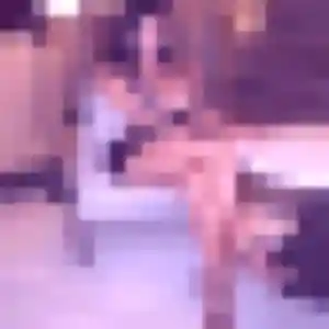 Sexy Manon, 29 ans à Saint-Cyr-en-Val - voir sa photo