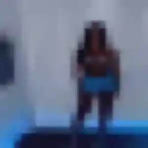 Louise (35 ans) à Saint-Cyr-sur-Loire propose une rencontre maintenant