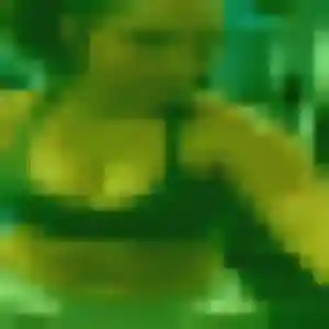 Tamara, 34 ans, connectée à Saint-Denis-de-l'Hôtel pour un plan cul