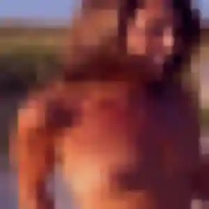 Helena, 29 ans, connectée à Saint-Denis-sur-Sarthon pour un plan cul