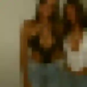 Meriem, 27 ans, disponible à Saint-Éliph pour une rencontre coquine