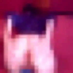 Elvire, 42 ans, en ligne à Saint-Félix-de-Lodez pour une rencontre coquine