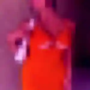 Charmante Louise, 37 ans à Saint-Félix-de-Lodez - voir sa photo