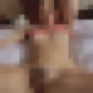 Roxane, 34 ans, connectée à Saint-Félix-de-Lodez pour un plan cul