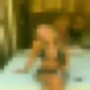 Ibtissam, 34 ans, connectée à Saint-Ferréol pour un plan cul