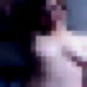 Rejoins Sylviane, 22 ans à Saint-Frégant en t'inscrivant