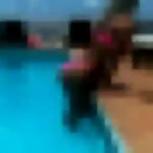 Photo exclusive de Geraldine, 22 ans à Saint-Georges-les-Bains - plan discret