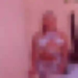 Découvre Estee, 38 ans à Saint-Georges-sur-Allier en privé