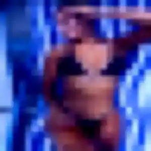 Lou-Anne, 45 ans, en ligne à Saint-Germain-du-Pinel pour une rencontre coquine