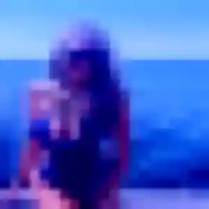 Photo sexy de Marion, 23 ans à Saint-Germain-Lespinasse - plan discret