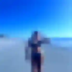 Lisette de Saint-Gervais-les-Bains, 25 ans - plan cul en toute liberté