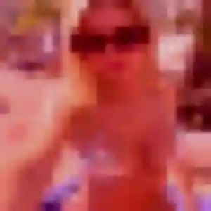 Julie (40 ans) à Saint-Hilaire-Saint-Mesmin cherche un plan cul ce soir