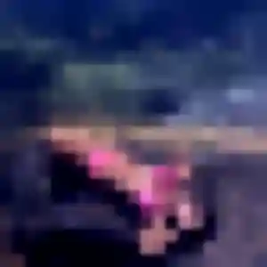 Azalee, 23 ans, connectée à Saint-Igny-de-Roche pour une rencontre coquine