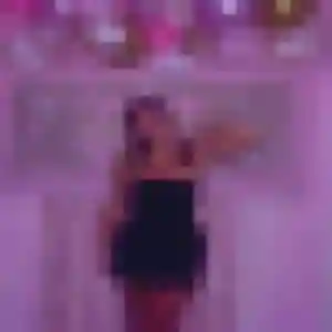 Découvre Myriam, 31 ans à Saint-Jean-Cap-Ferrat en privé
