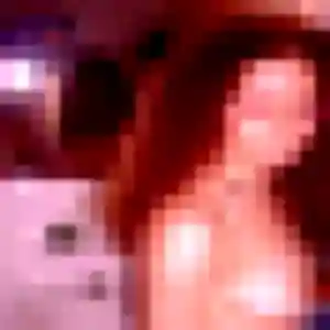 Stephanie, fille de 22 ans cherche plan cul à Saint-Jean-de-Thurigneux