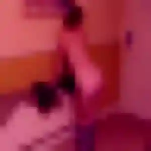 Geneve, 44 ans, connectée à Saint-Jean-Saint-Nicolas pour une rencontre coquine
