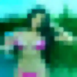 Découvre Deborah, 22 ans à Saint-Julien en privé