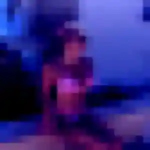 Sexy Clara, 37 ans à Saint-Julien-de-Cassagnas - voir sa photo