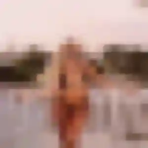 Ursula, fille de 25 ans cherche plan cul à Saint-Julien-sur-Reyssouze