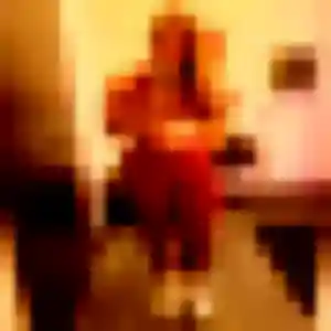 Alicia, 28 ans, en ligne à Saint-Junien pour une rencontre coquine