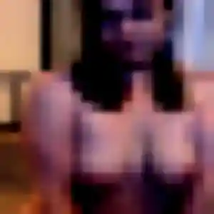 Photo privée de Justine, 28 ans à Saint-Juvat - plan discret