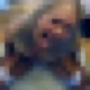 Dounia, 41 ans, connectée à Saint-Mariens pour une rencontre coquine