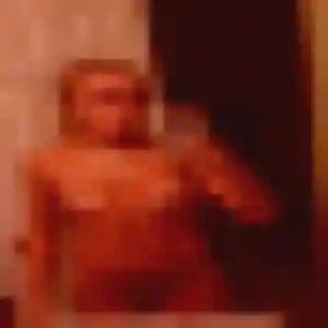 Lily, femme de 39 ans cherche plan cul à Saint-Mariens