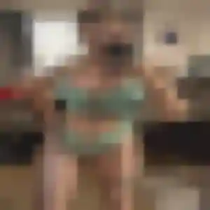 Oriane, fille de 45 ans veut plan cul à Saint-Martial-de-Valette