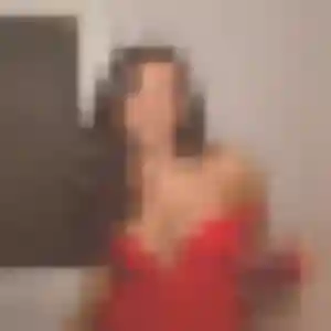 Rejoins Anne-Laure, 43 ans à Saint-Martin-de-Gurson en t'inscrivant