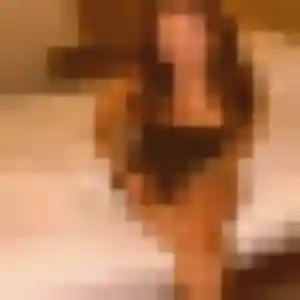 Lucie de Saint-Martin-en-Haut, 23 ans - plan cul discret