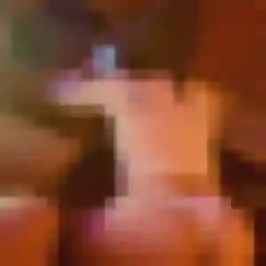 Rejoins Rebecca, 34 ans à Saint-Martin-Osmonville en privé