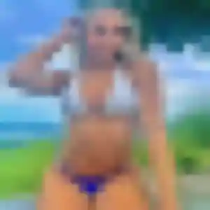 Belle Anna, 33 ans à Saint-Mathurin - voir sa photo