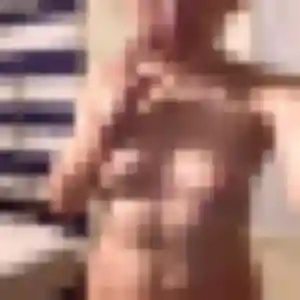 Photo de Penelope à Saint-Maximin (24 ans) - plan cul discret