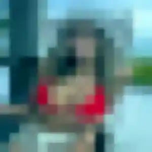 Contacte Theresa, 24 ans à Saint-Maximin en privé