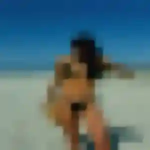 Photo perso de Dina, 31 ans à Saint-Méloir-des-Ondes - rencontre coquine