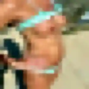 Aurelie, 27 ans, dispo pour plan cul à Saint-Mesmes