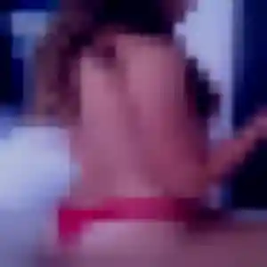 Sixtine de Saint-Mexant, 31 ans - plan cul sans prise de tête