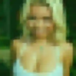 Sophie, 43 ans, dispo pour plan cul à Saint-Nazaire-de-Pézan