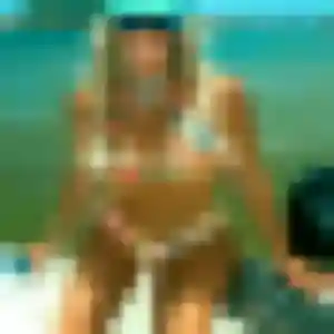 Rejoins Rebecca, 32 ans à Saint-Nazaire-en-Royans en privé