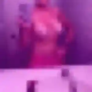 Photo privée de Suzanne, 42 ans à Saint-Nicolas-d'Aliermont - rencontre coquine