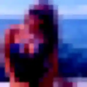 Christelle, 26 ans, connectée à Saint-Pabu pour une rencontre coquine